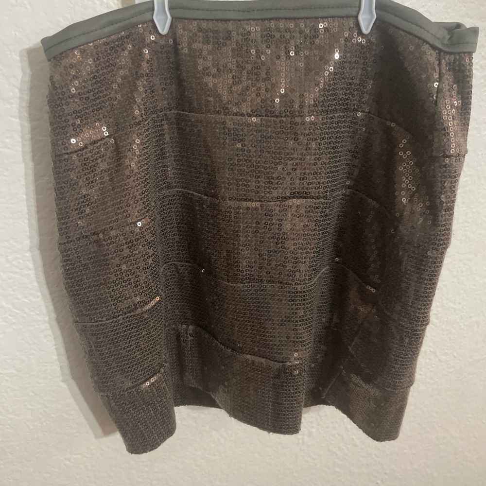 Windsor Bronze Sequin Pencil Skirt